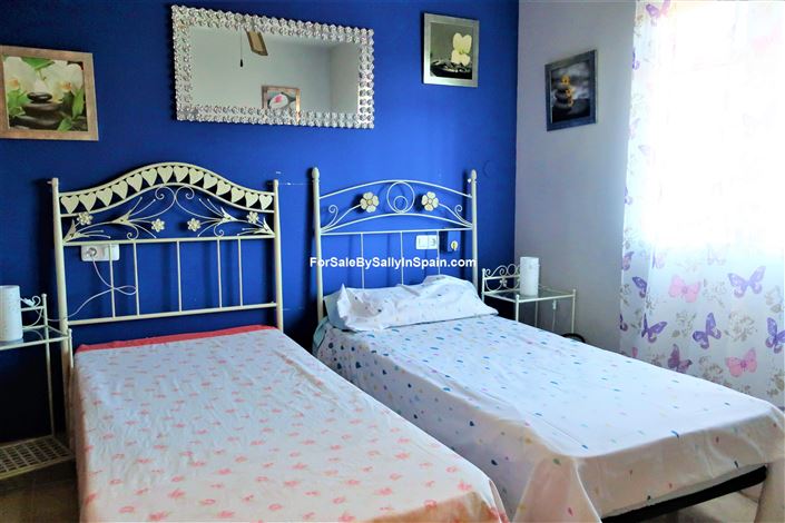 Image No.47-Villa de 4 chambres à vendre à Gandía