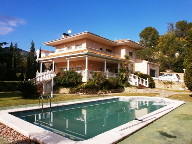 Image No.1-Villa de 4 chambres à vendre à Gandía