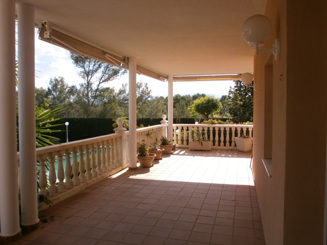 Image No.3-Villa de 4 chambres à vendre à Gandía