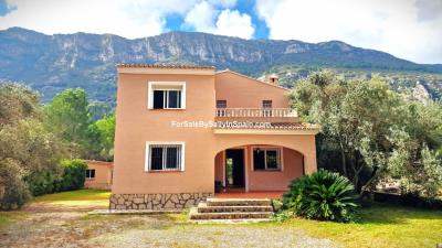 Villa de 4 chambres à vendre à Barx