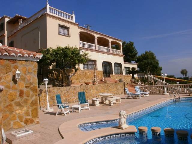 Image No.1-Villa de 7 chambres à vendre à Gandía
