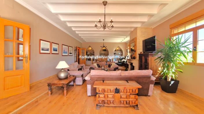 Image No.22-Villa de 8 chambres à vendre à Benicolet