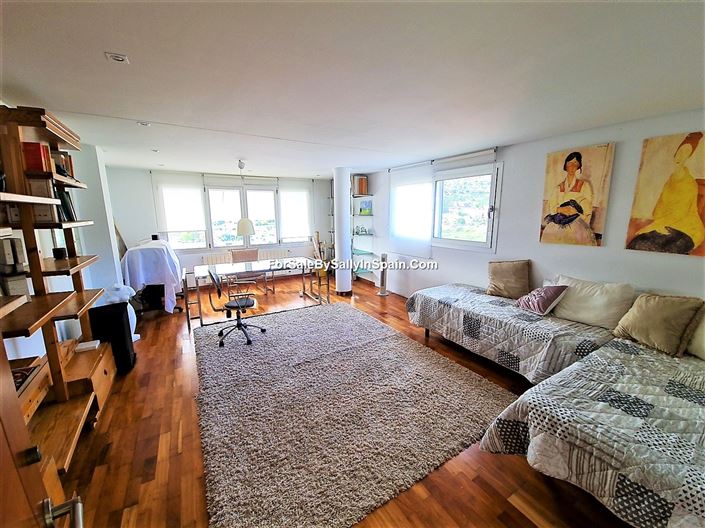 Image No.43-4 Bed Villa for sale