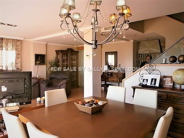 Image No.10-Villa de 5 chambres à vendre à Gandía