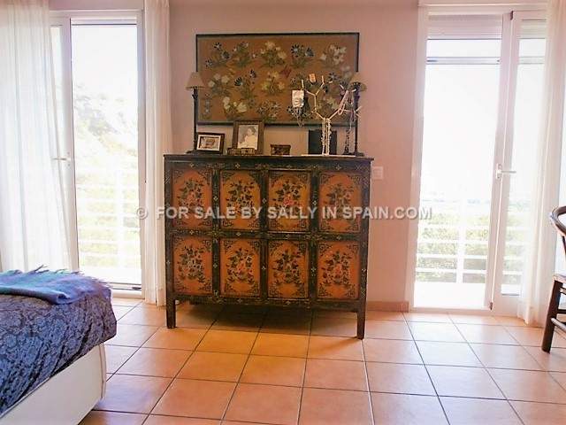 Image No.23-Villa de 5 chambres à vendre à Gandía