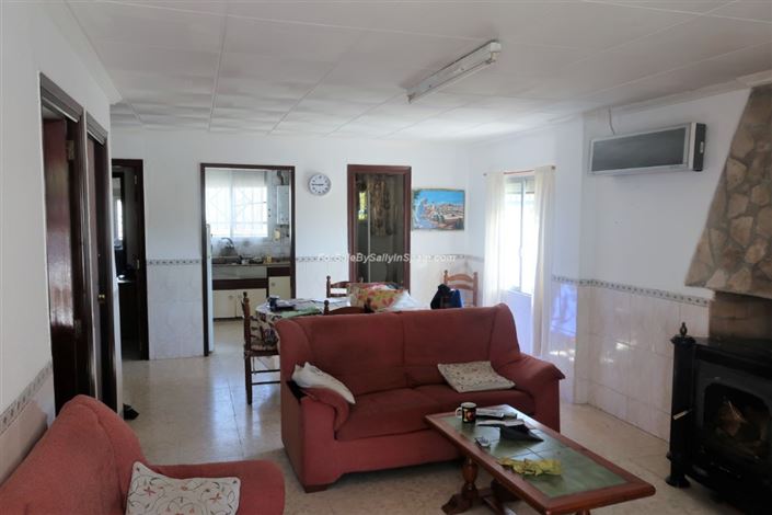 Image No.24-3 Bed Villa for sale