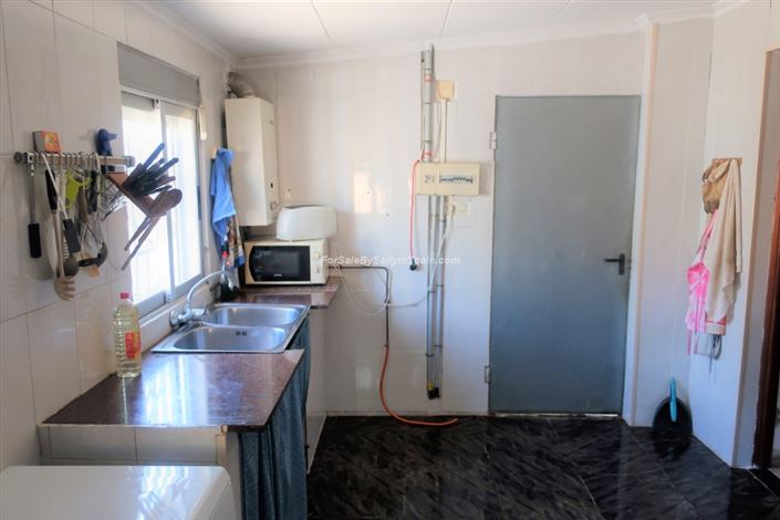 Image No.27-3 Bed Villa for sale