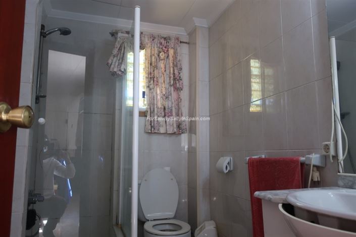 Image No.30-3 Bed Villa for sale