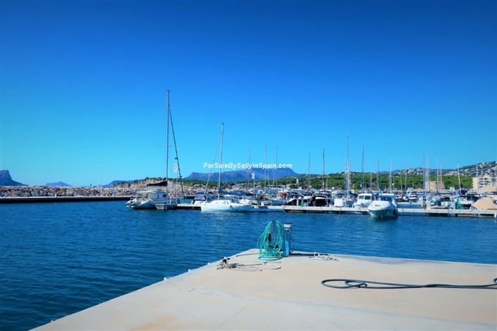 Image No.18-5 Bed Villa for sale