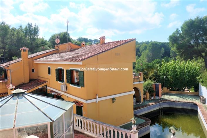 Image No.29-5 Bed Villa for sale