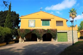 Image No.3-Villa de 5 chambres à vendre à Alzira