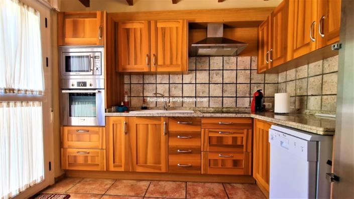 Image No.20-Villa de 3 chambres à vendre à La Drova