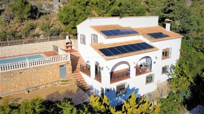 4 Bed Villa for sale