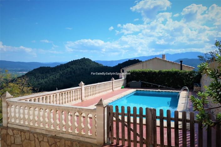 Image No.11-4 Bed Villa for sale