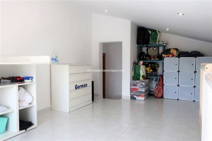 Image No.36-4 Bed Villa for sale