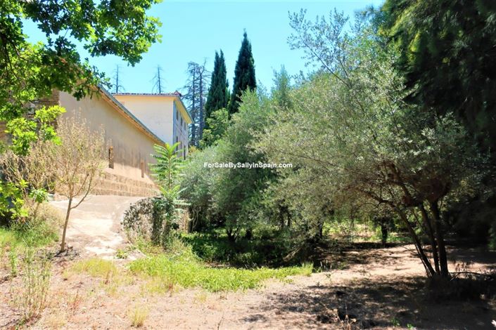 Image No.43-10 Bed Villa for sale