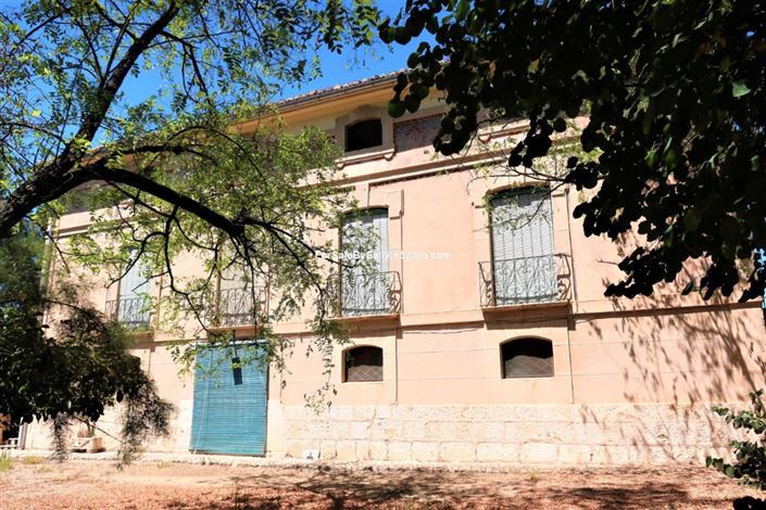 Image No.50-10 Bed Villa for sale