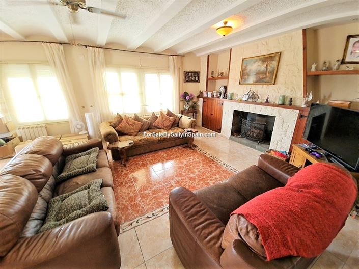 Image No.25-4 Bed Villa for sale