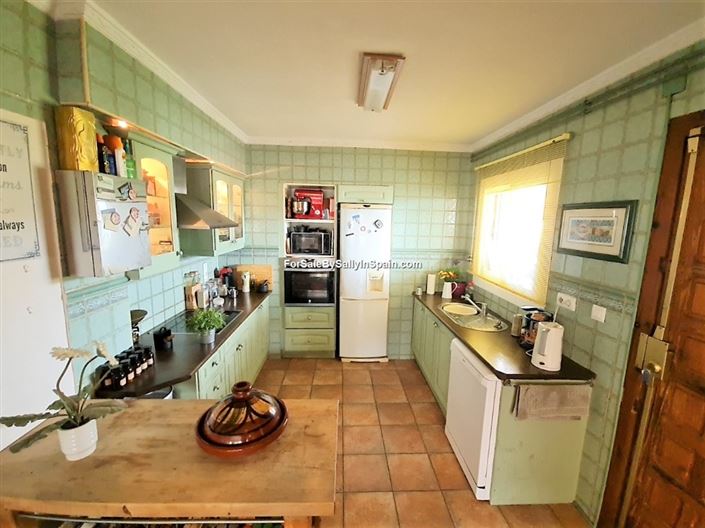 Image No.31-4 Bed Villa for sale