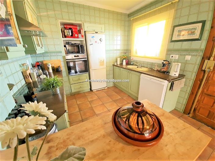 Image No.33-4 Bed Villa for sale