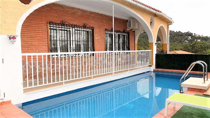 Image No.4-4 Bed Villa for sale