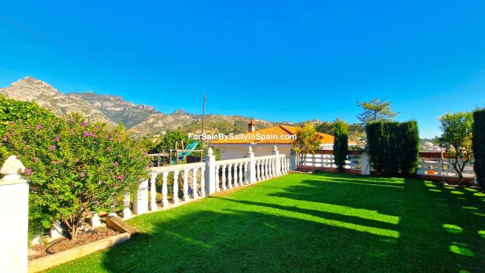 Image No.15-4 Bed Villa for sale