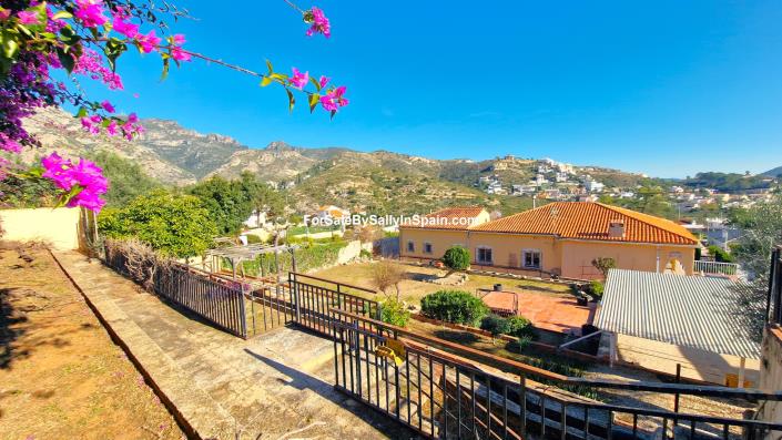 Image No.11-4 Bed Villa for sale