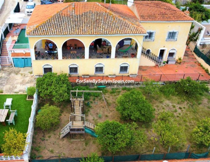 Image No.18-4 Bed Villa for sale