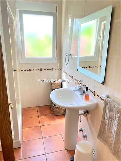 Image No.32-Villa de 4 chambres à vendre à La Drova