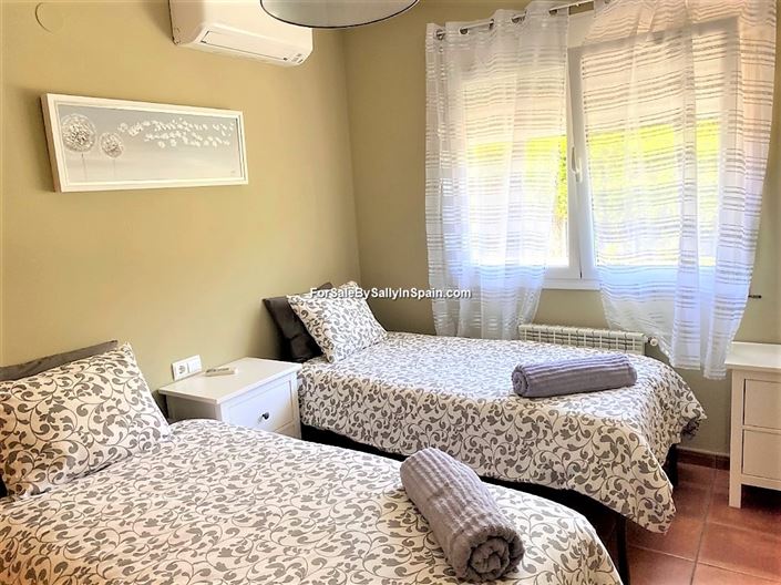 Image No.35-Villa de 4 chambres à vendre à La Drova