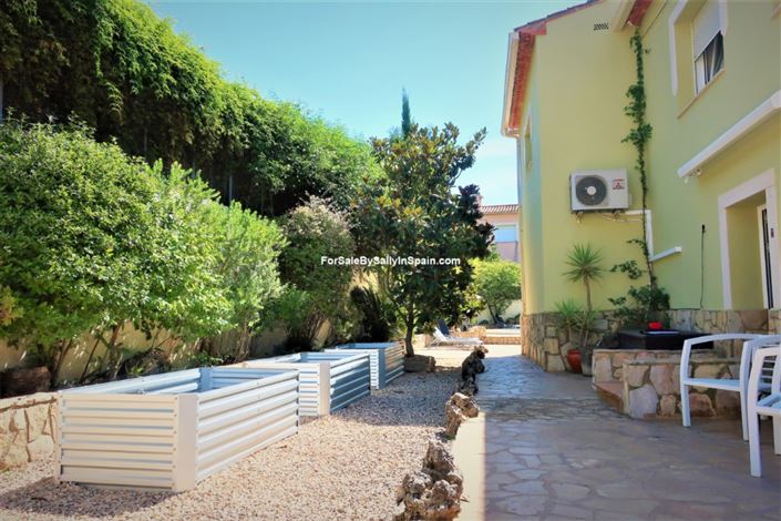 Image No.36-Villa de 4 chambres à vendre à La Drova