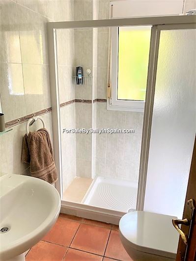 Image No.42-Villa de 4 chambres à vendre à La Drova