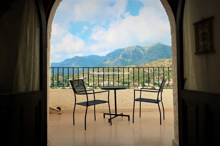 Image No.43-3 Bed Villa for sale