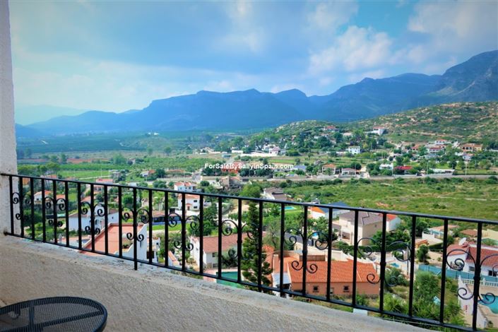 Image No.45-3 Bed Villa for sale