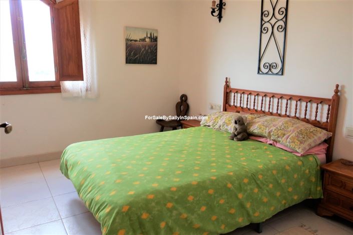 Image No.47-3 Bed Villa for sale