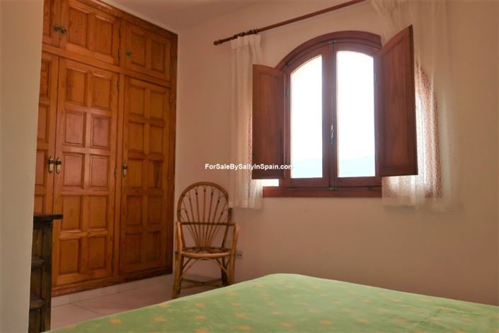 Image No.49-3 Bed Villa for sale