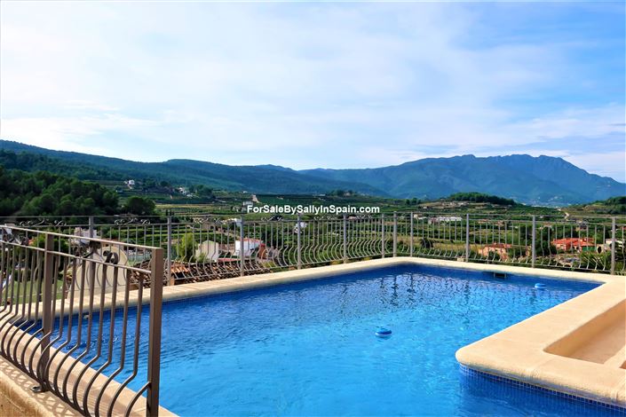 Image No.14-Villa de 4 chambres à vendre à Oliva