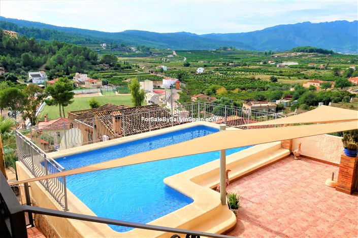 Image No.3-Villa de 4 chambres à vendre à Oliva