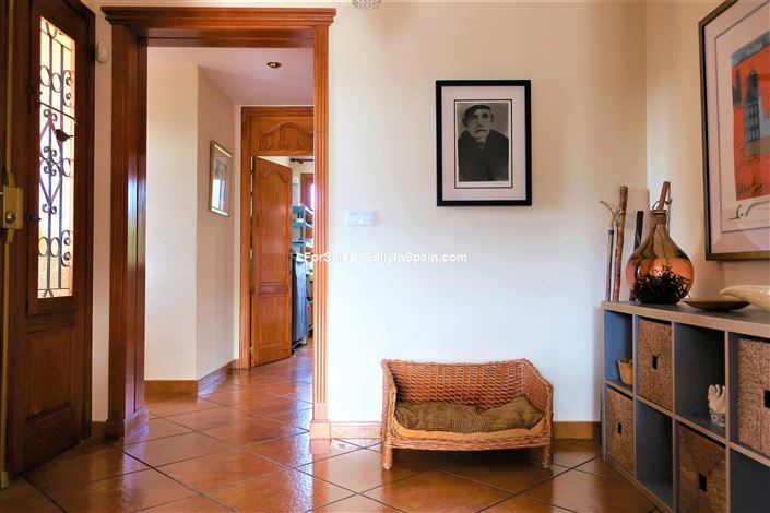 Image No.45-Villa de 4 chambres à vendre à Oliva