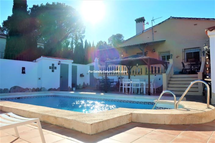 Image No.15-Villa de 4 chambres à vendre à Marxuquera