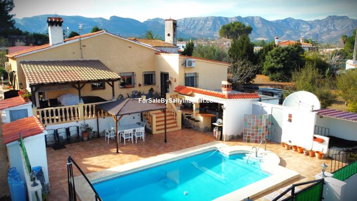 Image No.8-Villa de 4 chambres à vendre à Marxuquera