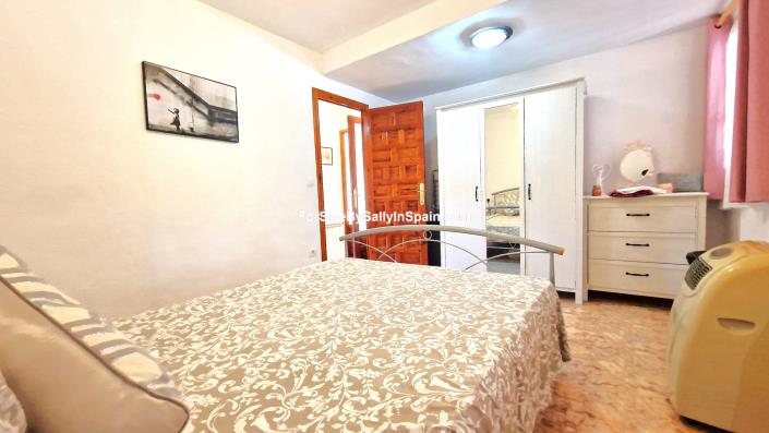 Image No.33-Villa de 4 chambres à vendre à Marxuquera