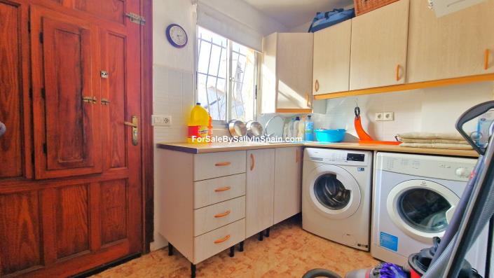 Image No.44-Villa de 4 chambres à vendre à Marxuquera