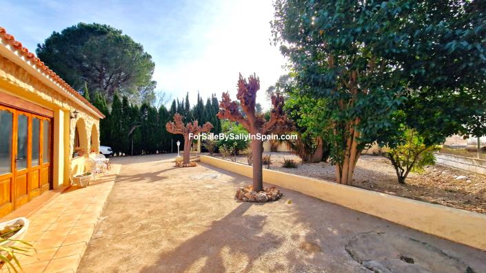 Image No.50-Villa de 4 chambres à vendre à Marxuquera