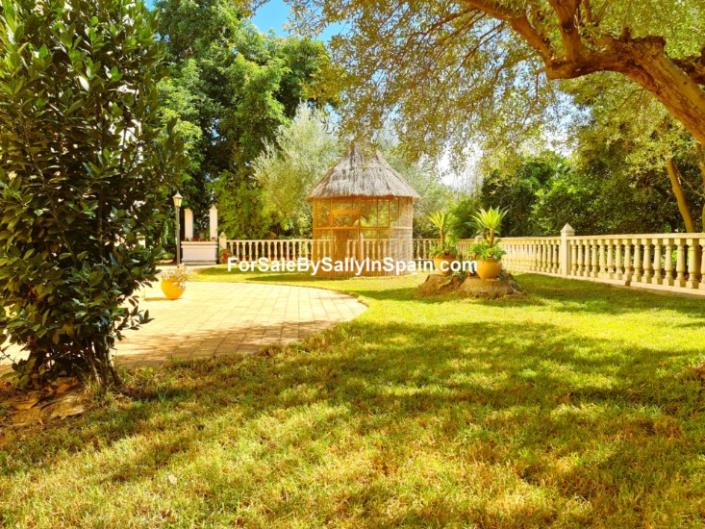 Image No.8-Villa de 5 chambres à vendre à Alzira