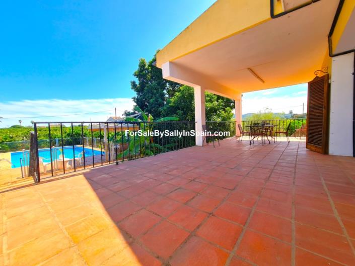 Image No.11-Villa de 5 chambres à vendre à Alzira