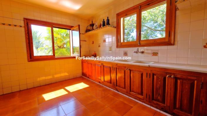 Image No.41-Villa de 5 chambres à vendre à Alzira