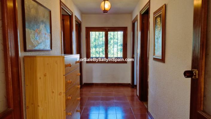 Image No.43-Villa de 5 chambres à vendre à Alzira