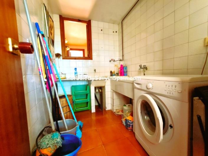 Image No.33-Villa de 5 chambres à vendre à Alzira