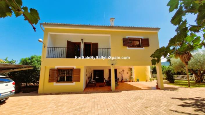 Image No.48-Villa de 5 chambres à vendre à Alzira